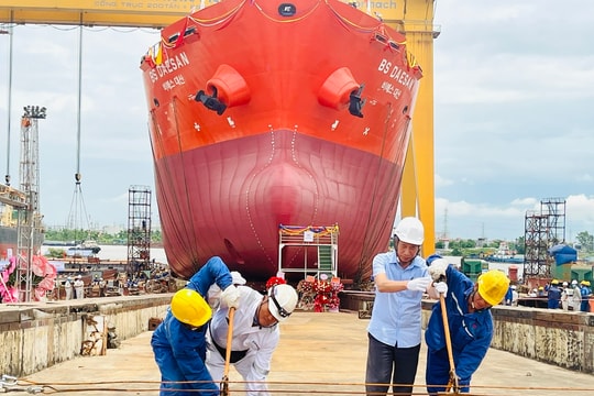 Doanh nghiệp đóng tàu ở Hải Phòng thắng lớn