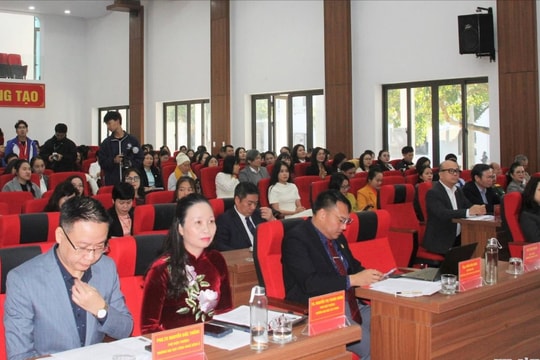 Phát triển du lịch xanh gắn với phát triển bền vững