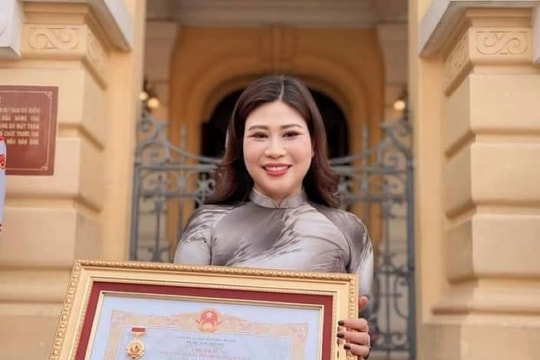 'Hoạ mi' nhạc trữ tình thành phố Cảng