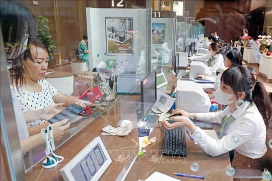 Dòng vốn mở rộng nhanh, áp lực điều hành gia tăng