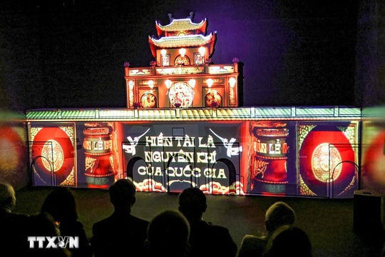 Ra mắt vở trình diễn 'Kinh đô Thăng Long' ứng dụng công nghệ 3D mapping