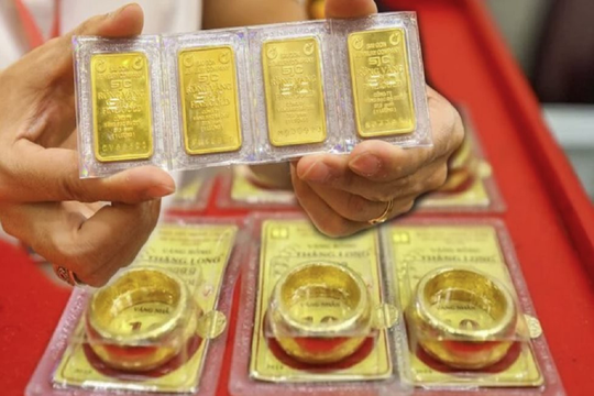 Giá vàng ngày cuối năm giảm kỷ lục