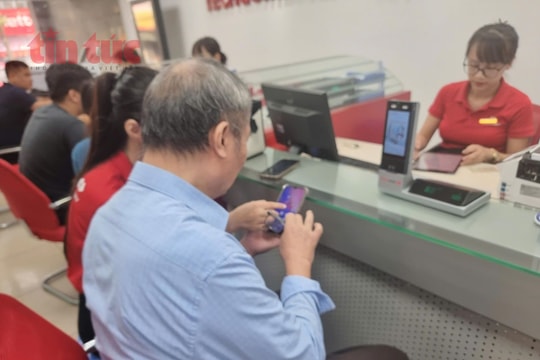 Bảo hiểm Xã hội thành phố Hải Phòng chi trả lương hưu qua tài khoản vào ngày làm việc đầu tiên của tháng