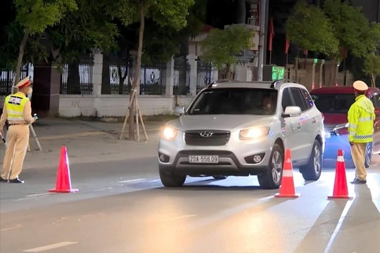 Cảnh sát giao thông Hải Phòng xử lý vi phạm nồng độ cồn không bỏ sót địa bàn