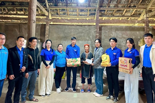 Đông ấm dệt yêu thương