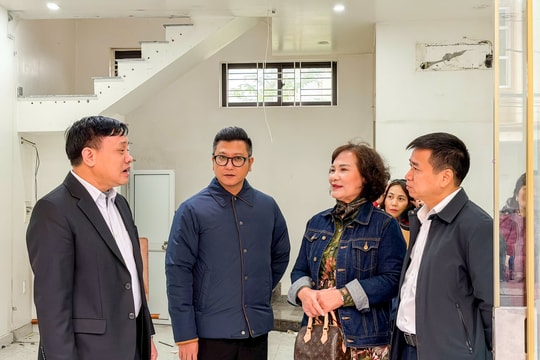 Người dân phường Lê Chân bàn giao mặt bằng phục vụ dự án chỉnh trang đô thị