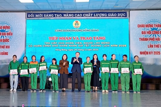 Mang Tết đến với tất cả người lao động