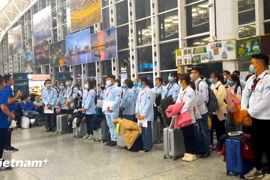 Rút ngắn thủ tục, siết quy trình đưa lao động Việt Nam đi làm việc ở nước ngoài