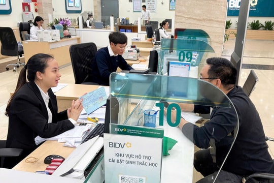 Tổ chức tín dụng phải giữ nợ xấu dưới 3% khi muốn góp vốn, mua cổ phần