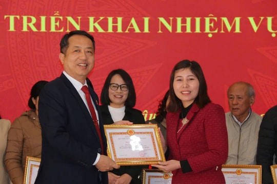 Đảng bộ xã Hồng Châu xây dựng mô hình 'Chi bộ 4 tốt'