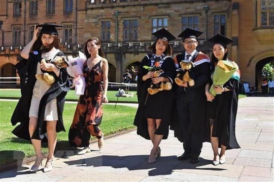 Australia thắt chặt duyệt visa du học với nhóm quốc gia Nam Á