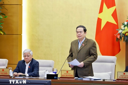Phiên họp thứ 53 của Ủy ban Thường vụ Quốc hội xem xét, thông qua 2 nghị quyết