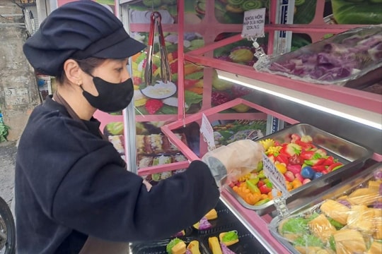 Kỳ công món bánh cung đình