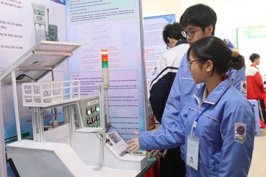 Sân chơi khoa học nuôi dưỡng đam mê và trách nhiệm xã hội của học sinh Hải Phòng