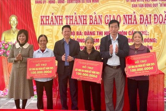 3 gia đình ở xã Tiên Minh được hỗ trợ kinh phí xây nhà 'Đại đoàn kết'