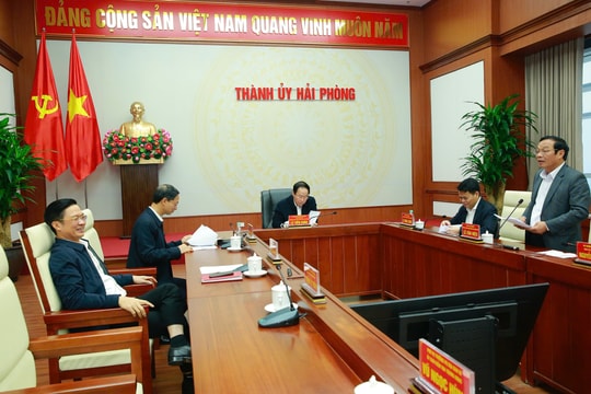 Các đồng chí lãnh đạo HĐND, UBND thành phố Hải Phòng ứng cử đại biểu HĐND thành phố khóa XVII