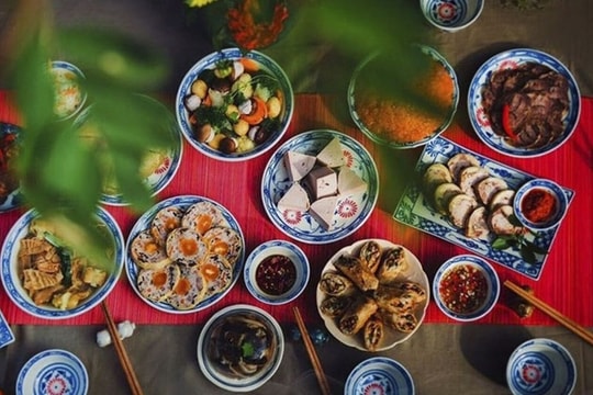 Ý nghĩa của tháng Chạp trong đời sống văn hóa tâm linh người Việt