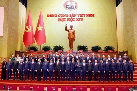 Những hình ảnh của đoàn Hải Phòng qua 2 ngày đầu Đại hội XIV của Đảng