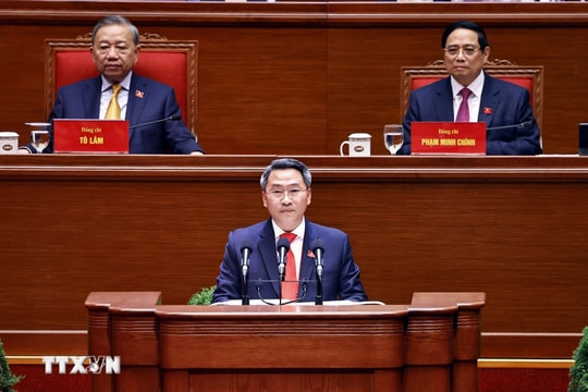 Hoàn thiện lý luận về đường lối đổi mới của Đảng trong kỷ nguyên vươn mình