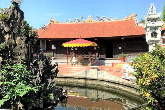 Thăm lăng miếu Đôn Nghĩa thờ dũng tướng Phạm Tử Nghi
