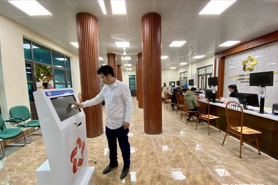 'Làm mới' các trung tâm phục vụ hành chính công