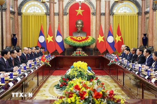 Quan hệ Việt Nam - Lào tiếp tục phát triển toàn diện