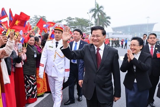 Tổng Bí thư, Chủ tịch nước Lào bắt đầu thăm cấp Nhà nước tới Việt Nam