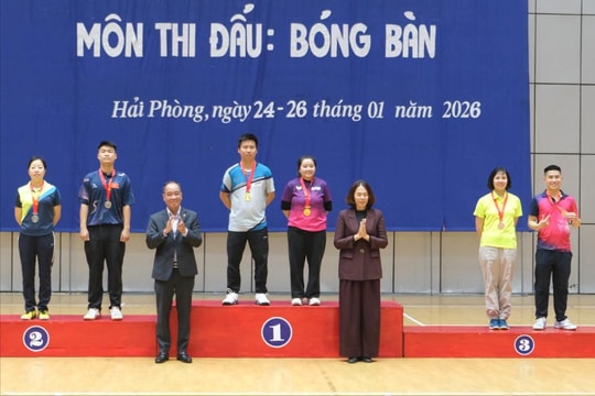 Công an thành phố và xã Hà Bắc áp đảo môn bóng bàn Đại hội Thể dục thể thao thành phố
