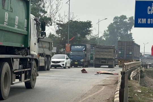 Xe máy va chạm ô tô đầu kéo trên quốc lộ 37, nam thanh niên tử vong tại chỗ