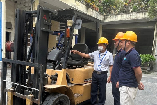 Nhà giáo nghỉ hưu được tiếp tục giảng dạy theo hợp đồng, thỉnh giảng