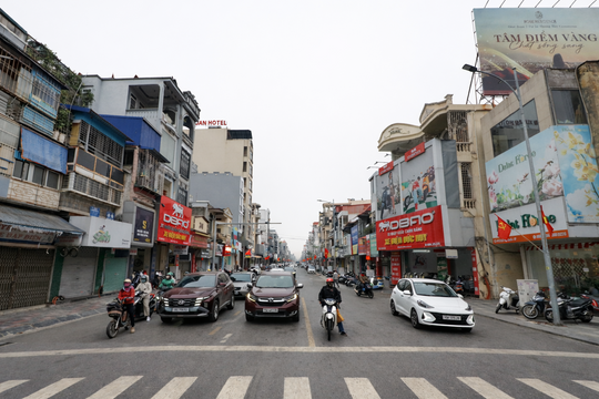 Tổ chức giao thông hai chiều trên phố Lê Lợi