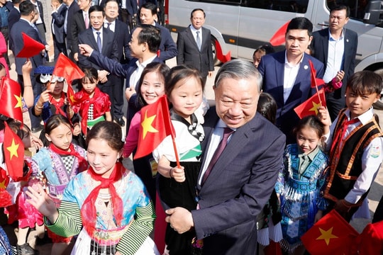 Chắp cánh tương lai cho các thế hệ học sinh nơi biên cương Tổ quốc