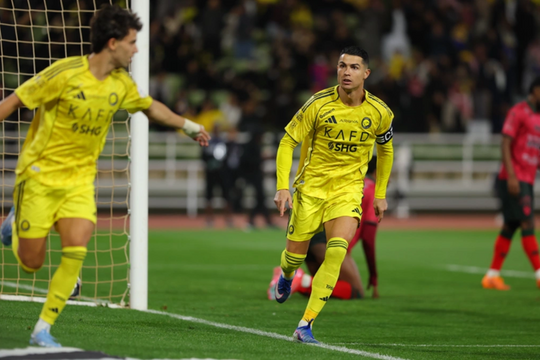 Ronaldo ghi bàn, Al Nassr nối dài mạch thắng tại Saudi Pro League