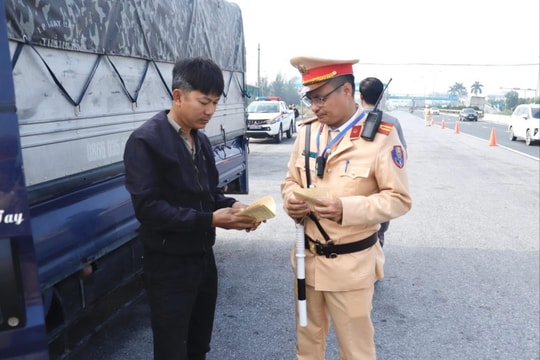 Lấy ý kiến dừng hoạt động của Ủy ban An toàn giao thông quốc gia
