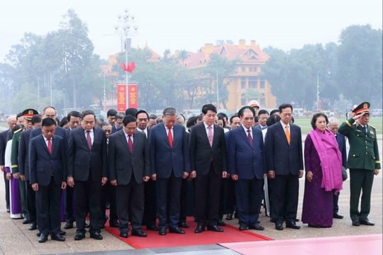 Lãnh đạo Đảng, Nhà nước vào Lăng viếng Chủ tịch Hồ Chí Minh