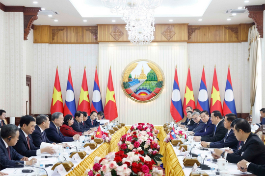 Việt Nam - Lào đẩy mạnh hợp tác toàn diện, tăng cường gắn kết chiến lược