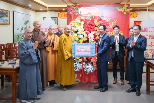 Lãnh đạo thành phố Hải Phòng thăm, chúc Tết Ban Trị sự Giáo hội Phật giáo Việt Nam thành phố
