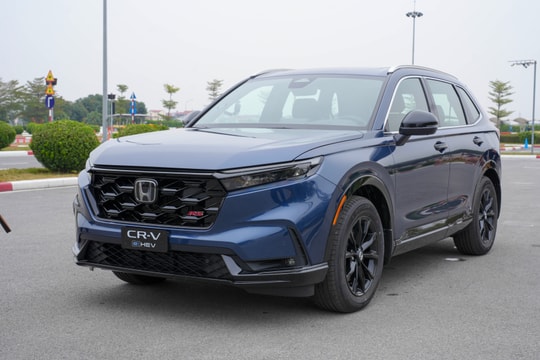 Honda CR-V hybrid 2026 chốt giá bán từ 1,17 tỷ đồng