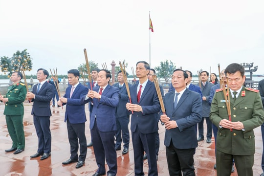 Lãnh đạo thành phố Hải Phòng dâng hương tại các di tích lịch sử, văn hóa tiêu biểu dịp Tết Bính Ngọ