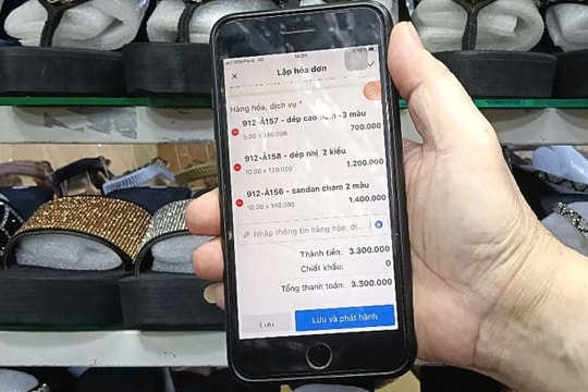 Quá tải hơn 50 tỷ hoá đơn, Bộ Tài chính đề xuất sửa quy định xuất hoá đơn điện tử