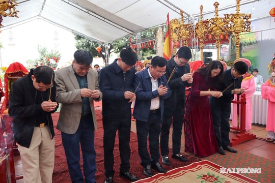 Khai hội đền, chùa Ngọ Dương ở phường An Phong