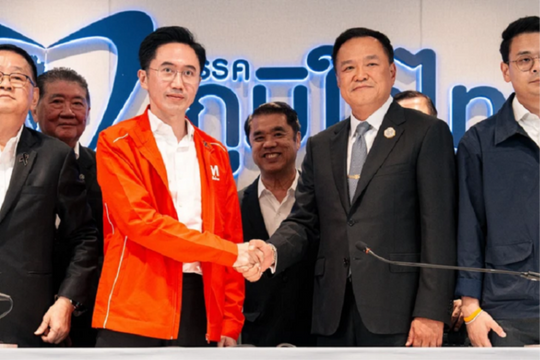 Hai đảng chính trị lớn của Thái Lan tuyên bố hợp tác lập chính phủ mới
