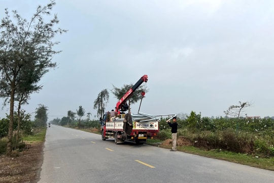 Xã Hà Bắc thắp sáng đường dẫn cầu Sông Hương