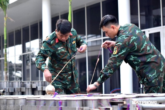 12 trận địa pháo hoa sẵn sàng thắp sáng đêm giao thừa ở Hải Phòng