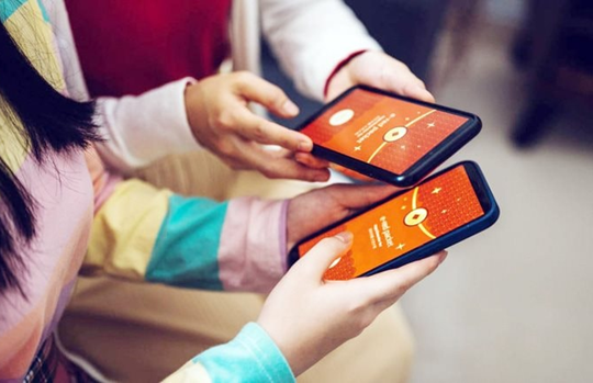 Bùng nổ xu hướng lì xì online