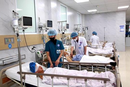 Thầm lặng làm việc để người dân đón Tết yên vui