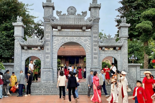 Về Bạch Đằng Giang nghe kể về 3 chiến thắng vẻ vang trong lịch sử dân tộc