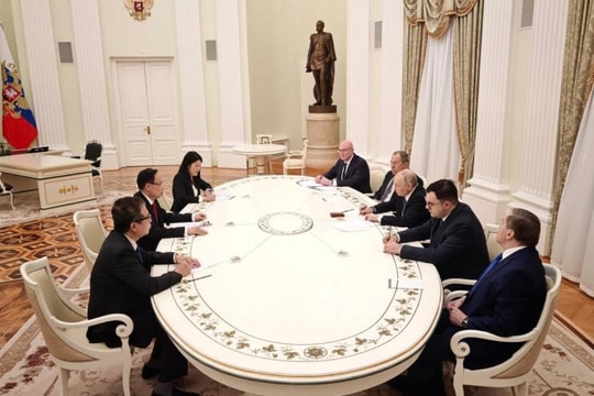 Đặc phái viên của Tổng Bí thư Tô Lâm hội kiến Tổng thống Nga Vladimir Putin