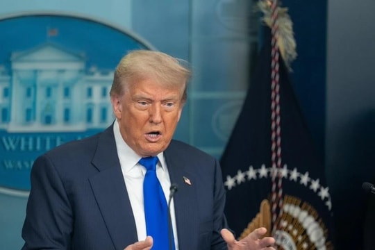 Tổng thống Donald Trump tuyên bố nước Mỹ bước vào 'thời đại hoàng kim'