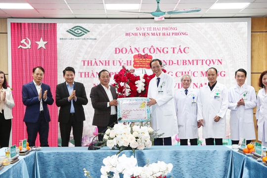 Đáp ứng tốt hơn nữa nhu cầu khám, điều trị bệnh của nhân dân